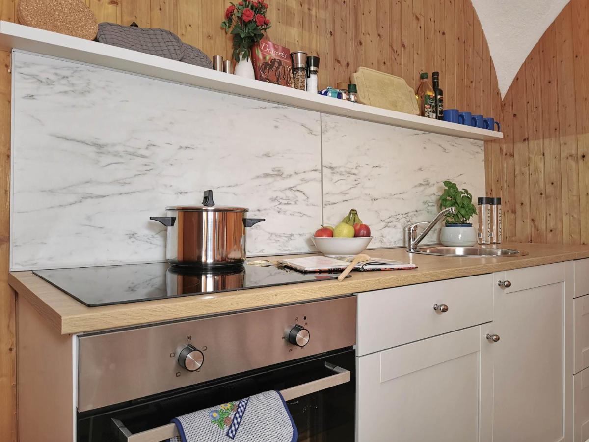 קלגנפורט Ferienwohnung Himmelberg 80M2 In Der Altstadt Und Toll Fuer Familien מראה חיצוני תמונה